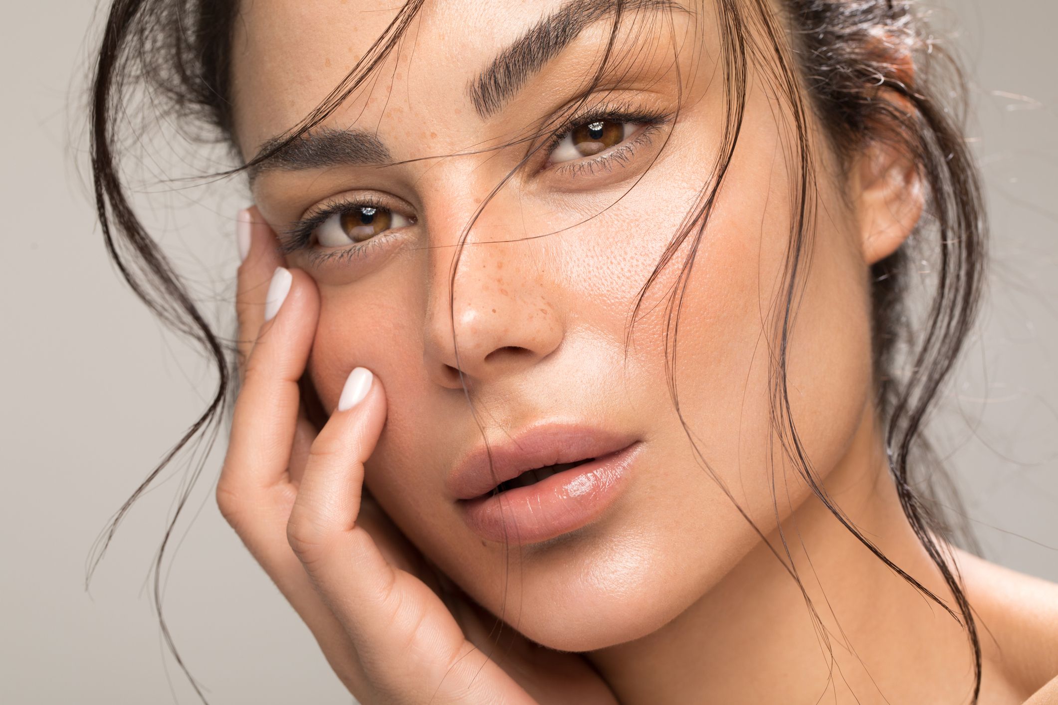 Your Flawless Skin Glow Up before a Natural Makeup Look